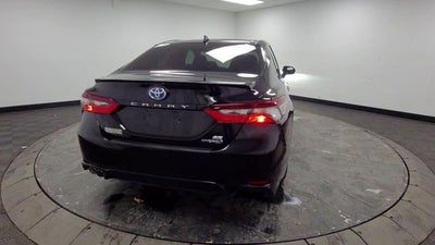 2021 Toyota Camry Hybrid SE