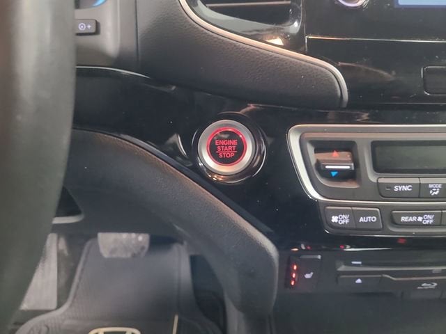 2022 Honda Pilot Touring 7-Passenger