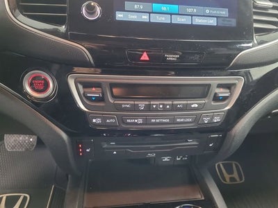 2022 Honda Pilot Touring 7-Passenger