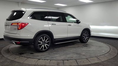 2022 Honda Pilot Touring 7-Passenger