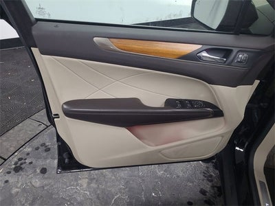 2017 Lincoln MKC Select