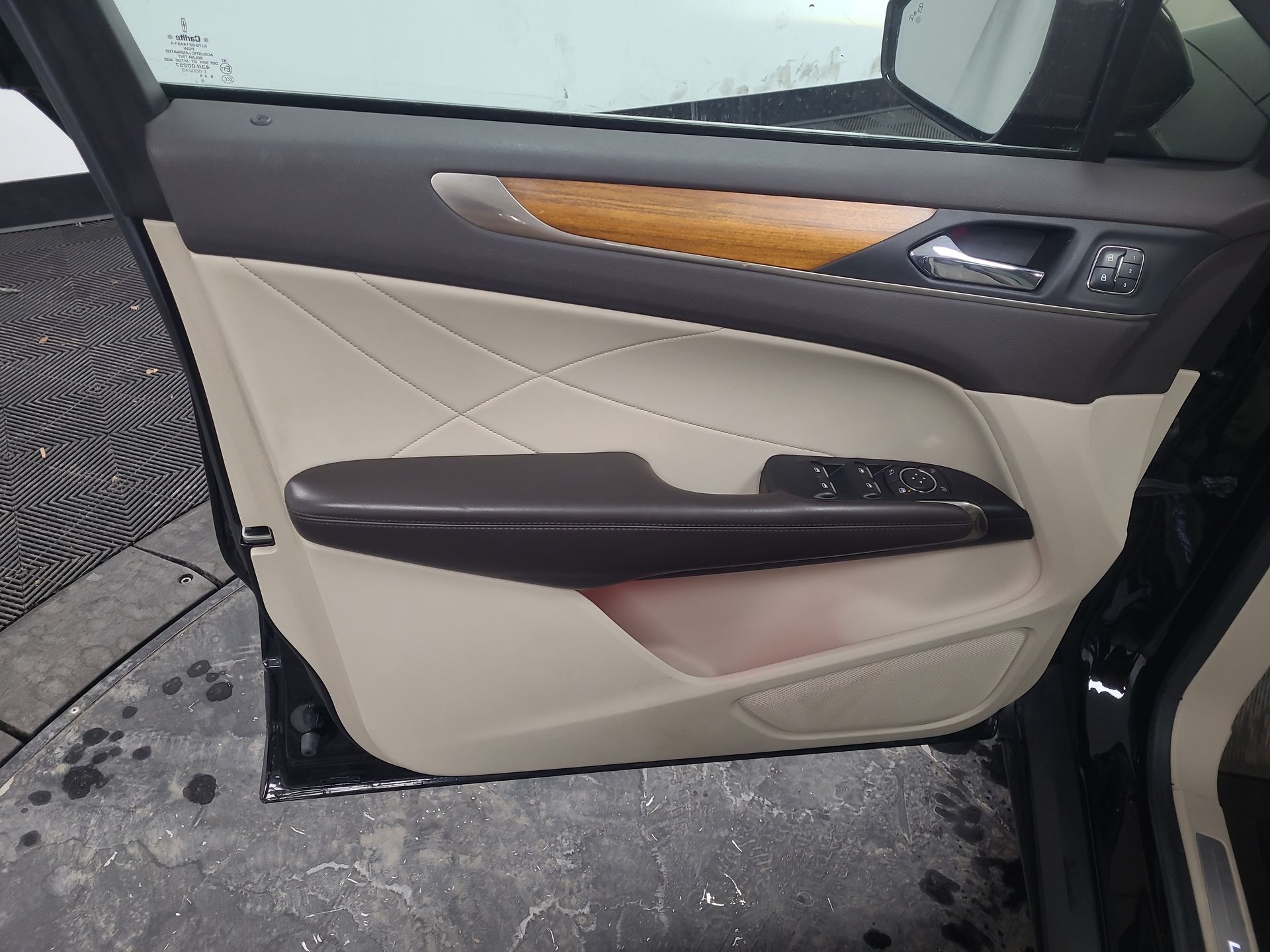 2017 Lincoln MKC Select