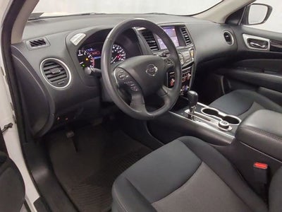 2018 Nissan Pathfinder SV