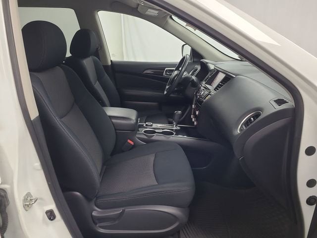 2018 Nissan Pathfinder SV