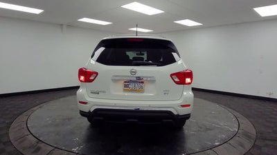 2018 Nissan Pathfinder SV