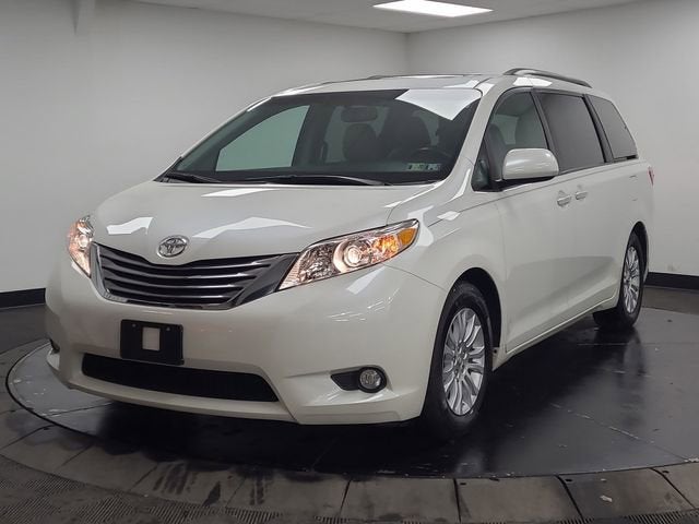 2015 Toyota Sienna XLE
