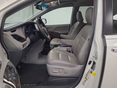 2015 Toyota Sienna XLE