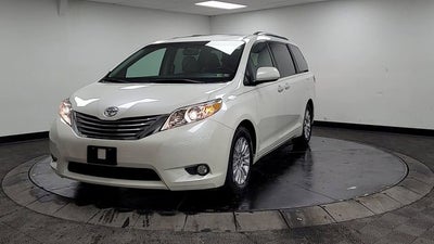 2015 Toyota Sienna XLE