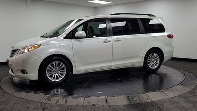 2015 Toyota Sienna XLE