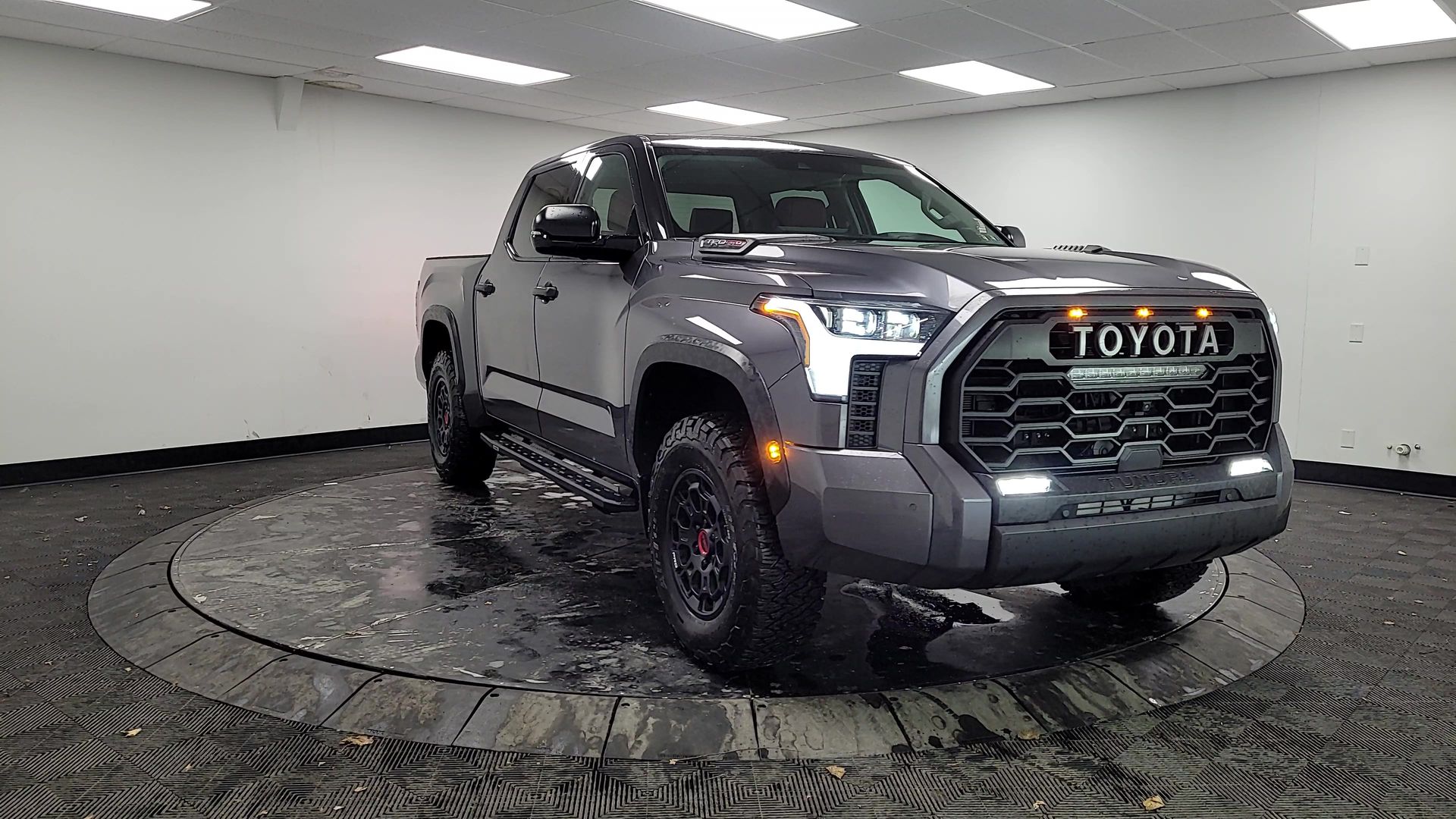 2023 Toyota Tundra 4WD TRD Pro Hybrid