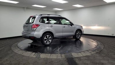 2018 Subaru Forester Base