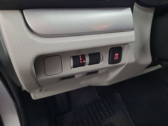 2018 Subaru Forester Base