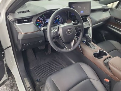 2023 Toyota Venza LE