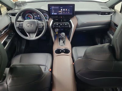 2023 Toyota Venza LE