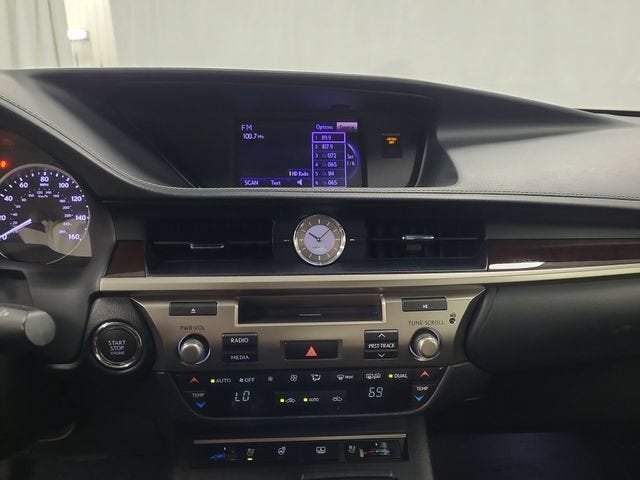 2013 Lexus ES 350 4dr Sdn