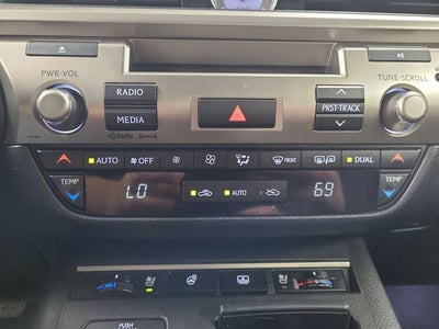 2013 Lexus ES 350 4dr Sdn