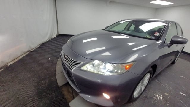 2013 Lexus ES 350 4dr Sdn