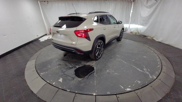 2026 Chevrolet Trax RS - Photo 9