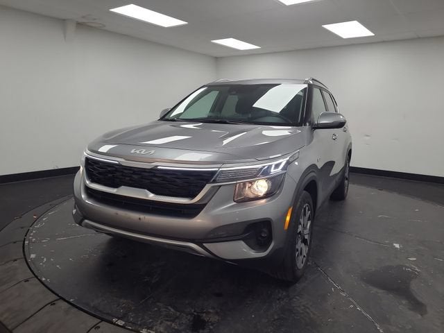 2022 Kia Seltos EX