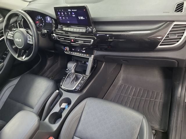 2022 Kia Seltos EX