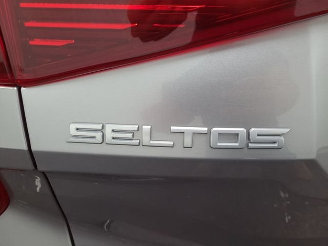 2022 Kia Seltos EX