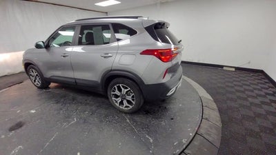 2022 Kia Seltos EX