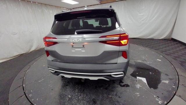 2022 Kia Seltos EX