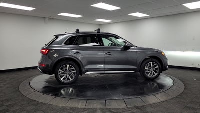 2024 Audi Q5 S line Premium