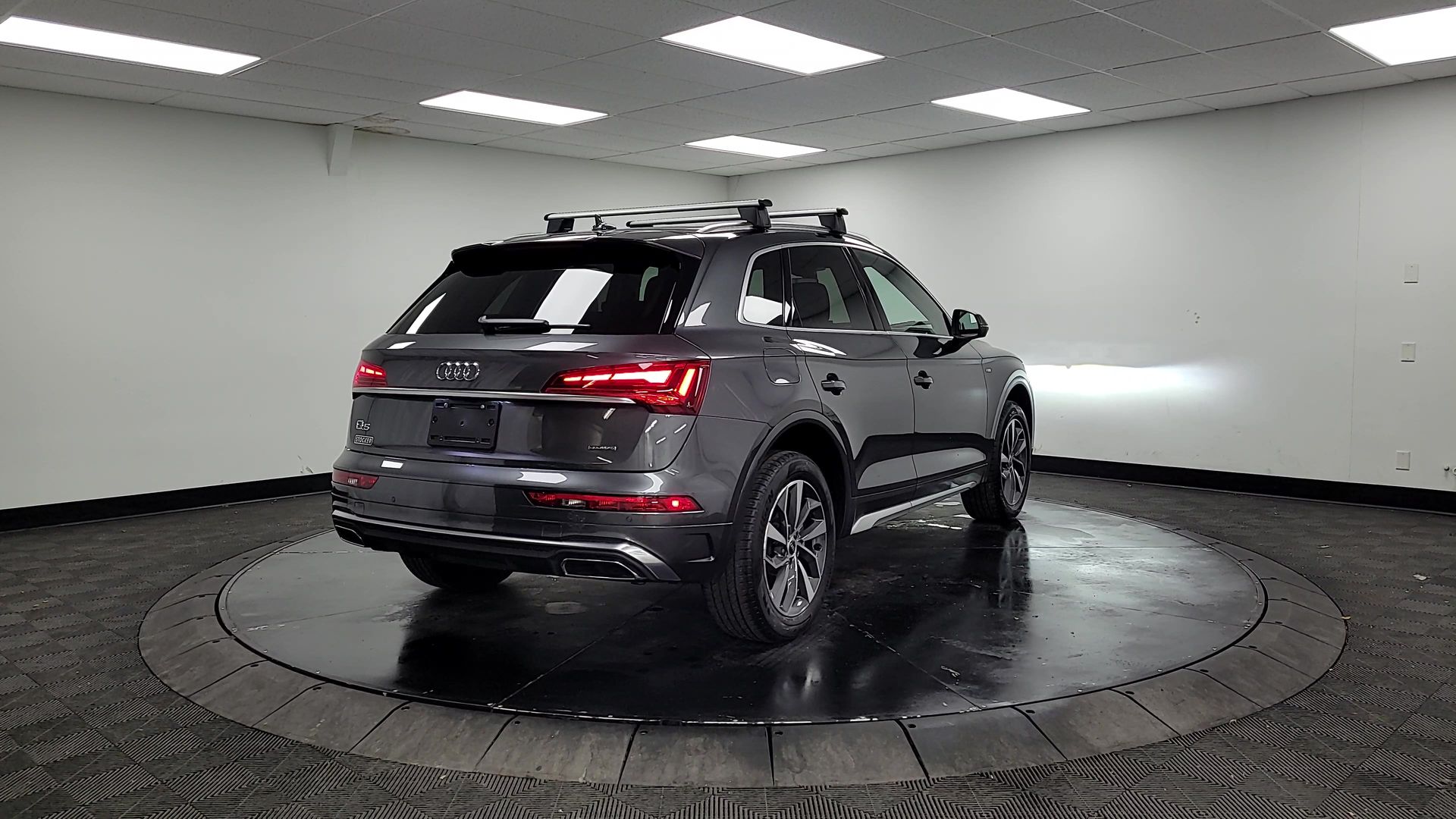 2024 Audi Q5 S line Premium
