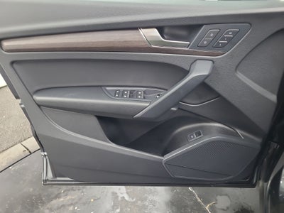 2024 Audi Q5 S line Premium