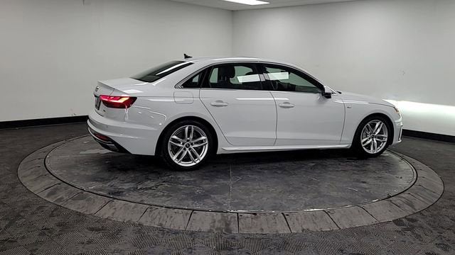 2022 Audi A4 Sedan S line Premium Plus