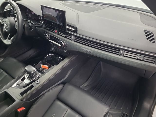 2022 Audi A4 Sedan S line Premium Plus