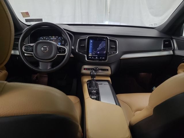 2018 Volvo XC90 Momentum