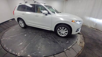 2018 Volvo XC90 Momentum