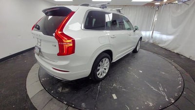 2018 Volvo XC90 Momentum