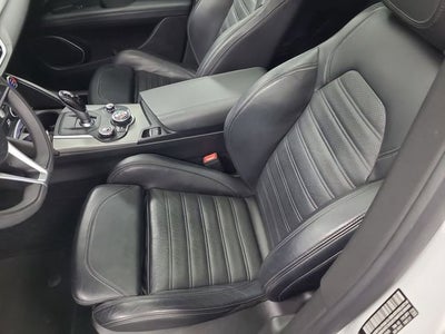 2019 Alfa Romeo Stelvio Ti Sport