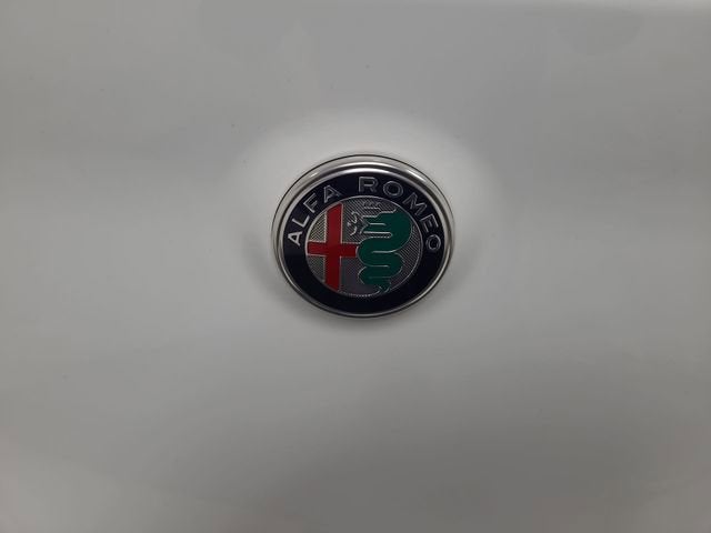 2019 Alfa Romeo Stelvio Ti Sport