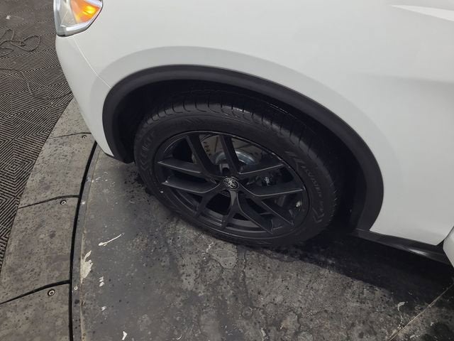 2019 Alfa Romeo Stelvio Ti Sport